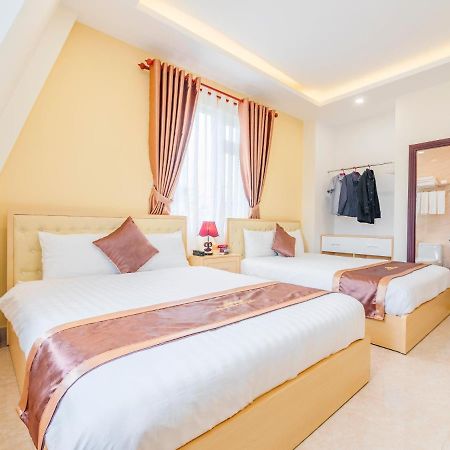 Aurora Hotel Dalat Extérieur photo