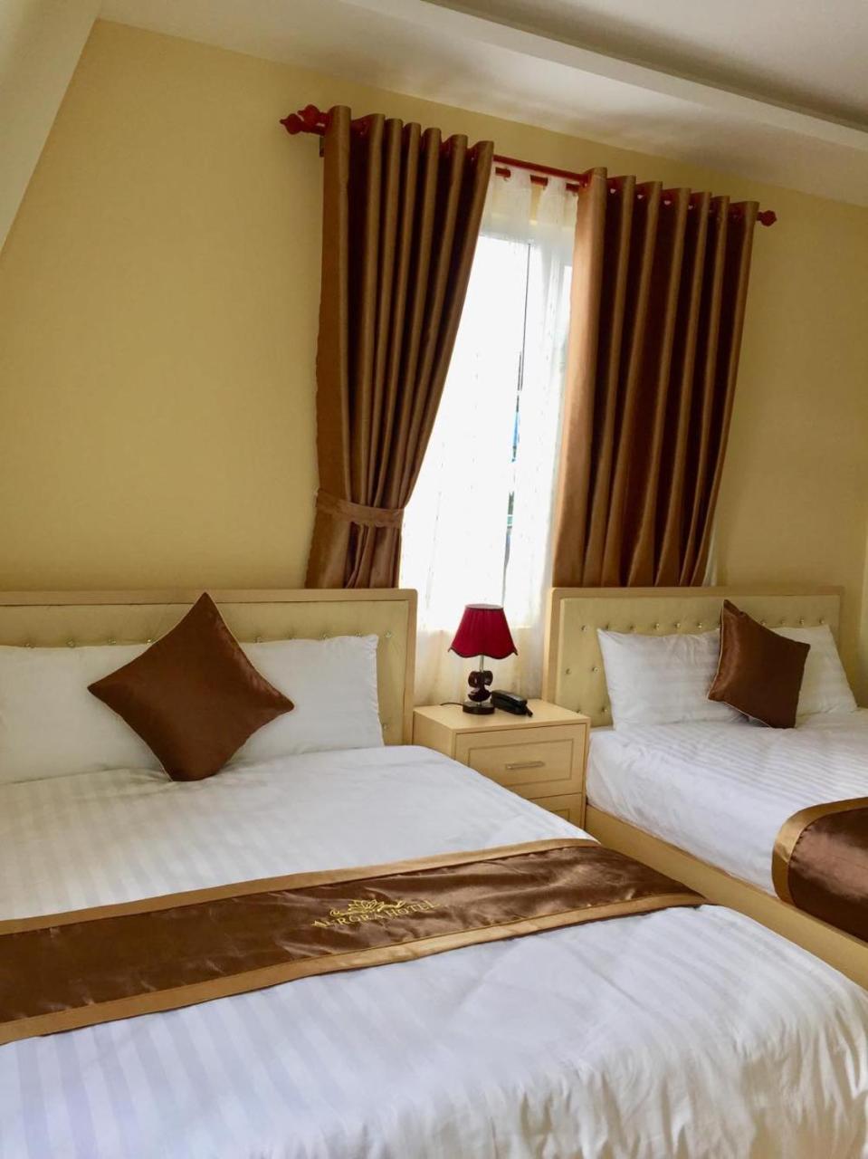 Aurora Hotel Dalat Extérieur photo