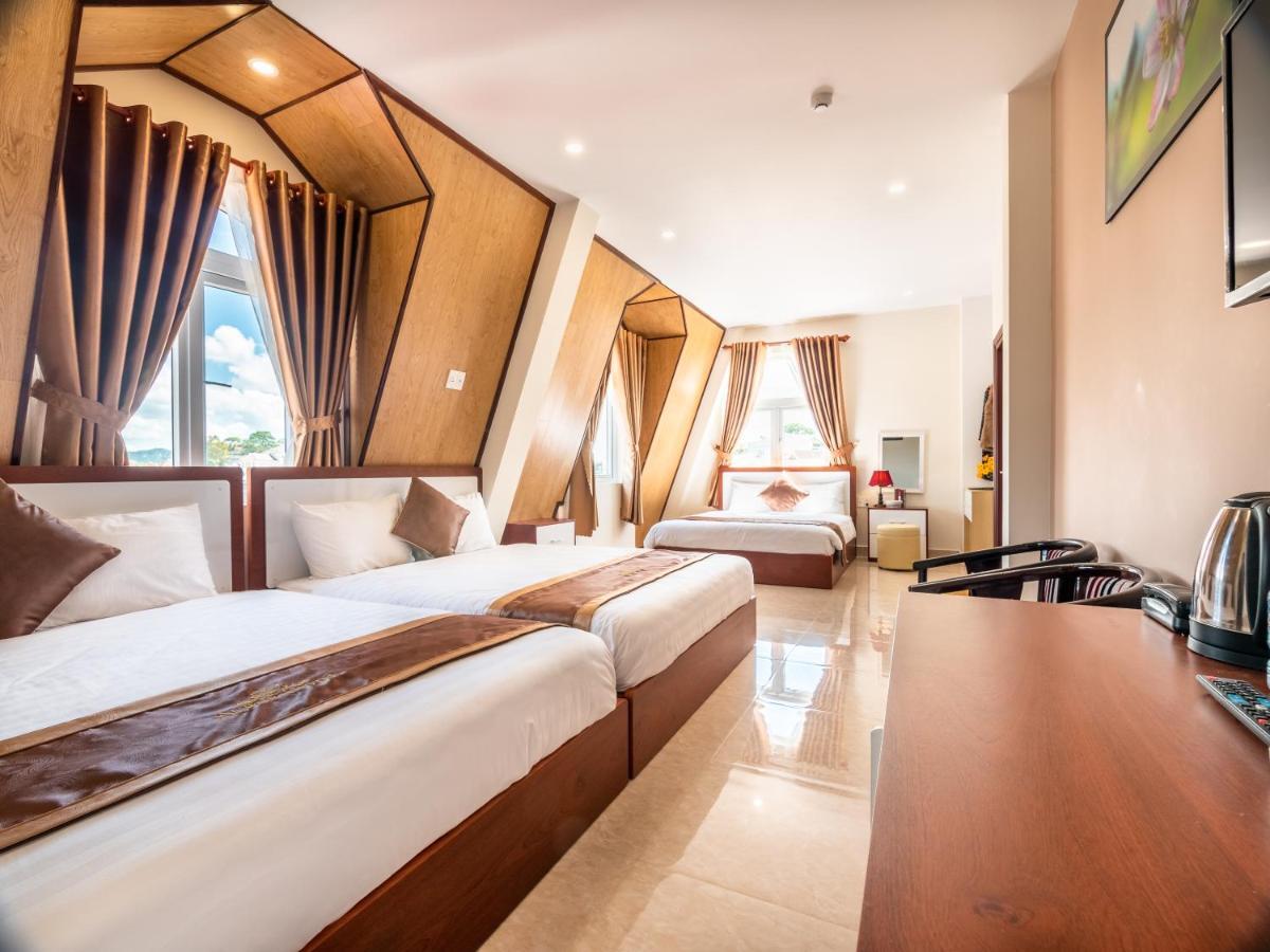 Aurora Hotel Dalat Extérieur photo