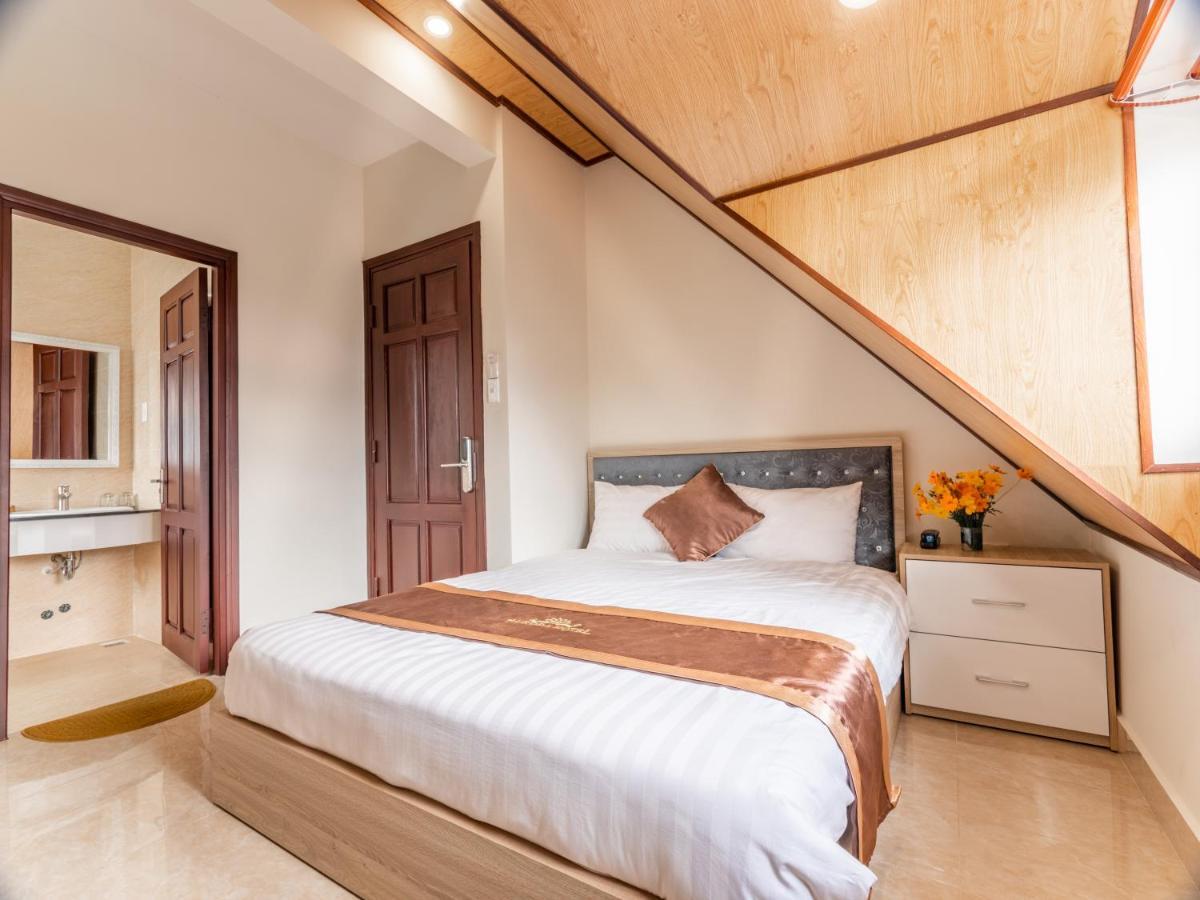 Aurora Hotel Dalat Extérieur photo