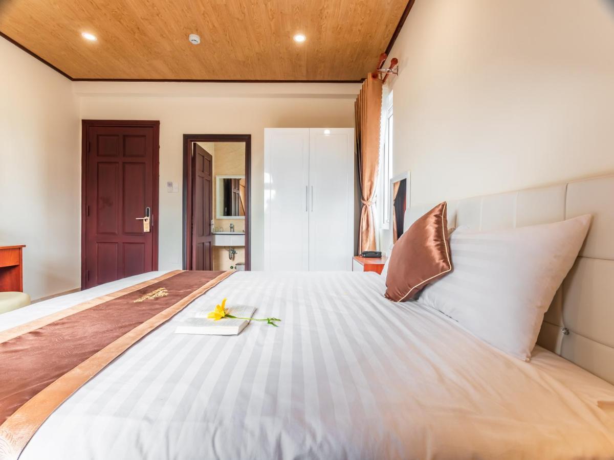 Aurora Hotel Dalat Extérieur photo