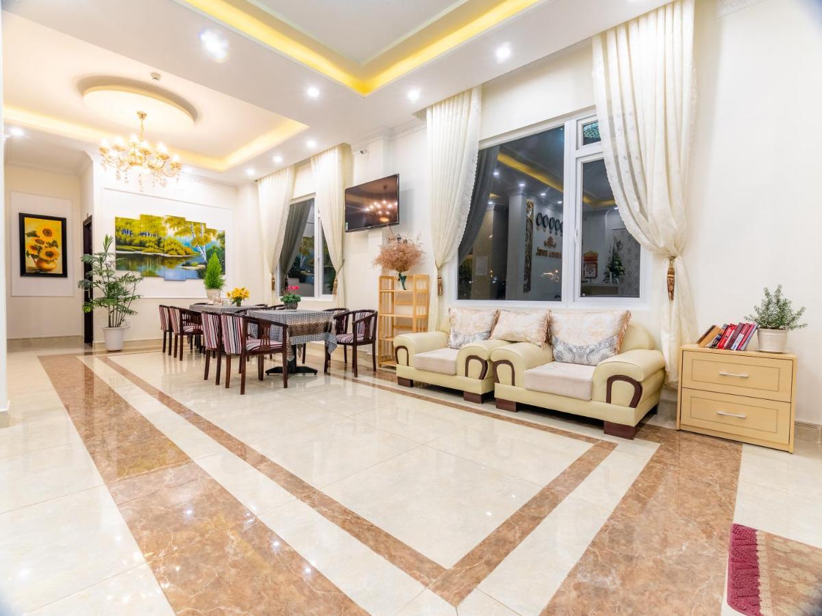 Aurora Hotel Dalat Extérieur photo